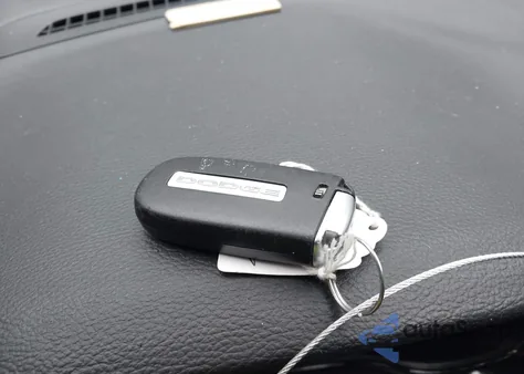 2023 Dodge Durango Gt Launch Edition Awd из США, поврежденный, VIN 1C4RDJDG0PC555760